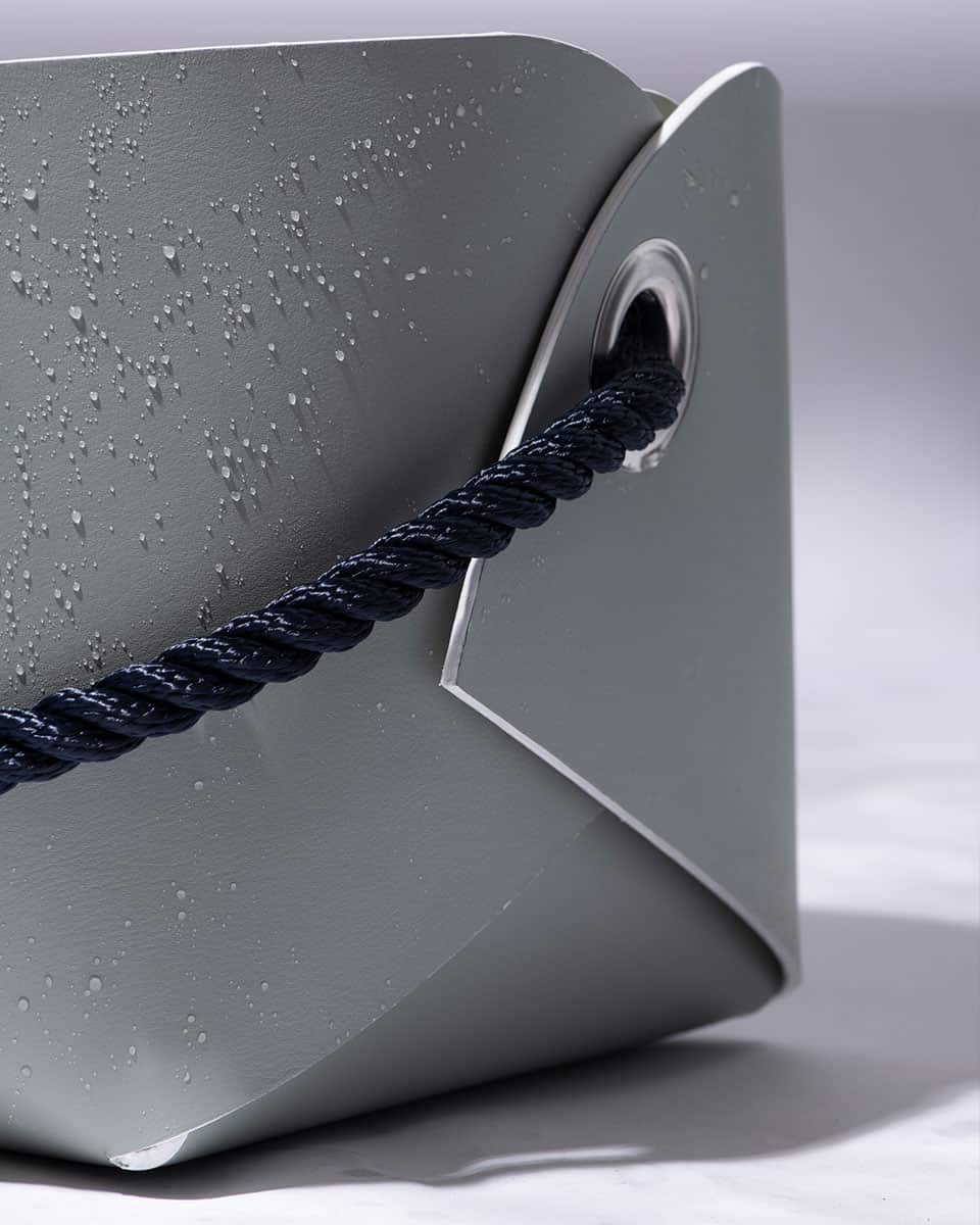 dettaglio svuota tasche grigio Studioart